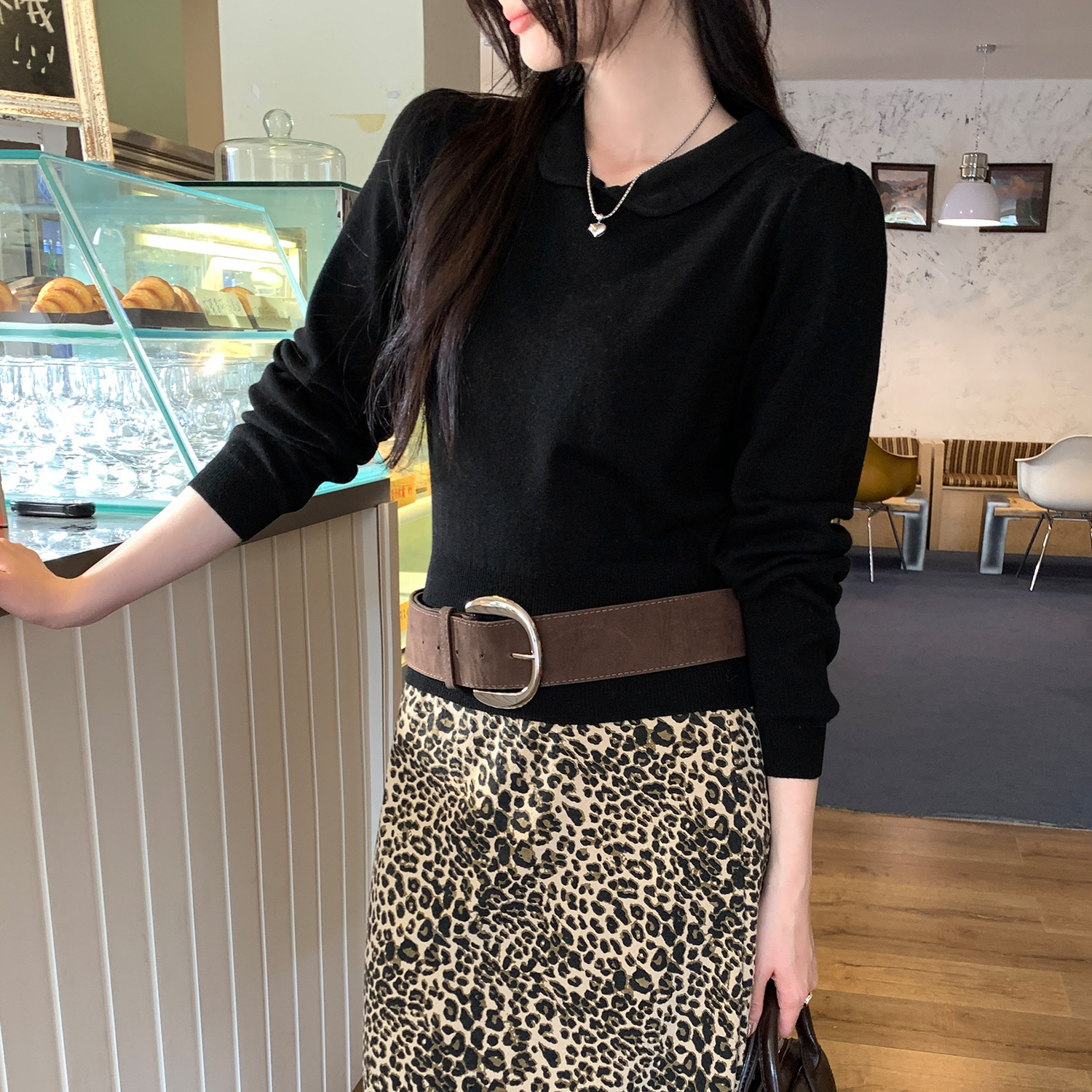 Unique White Peter Pan Collar Knit Bodysuit for Women,Waist-Cinching, Slimming Inner Layer Top - Image 3